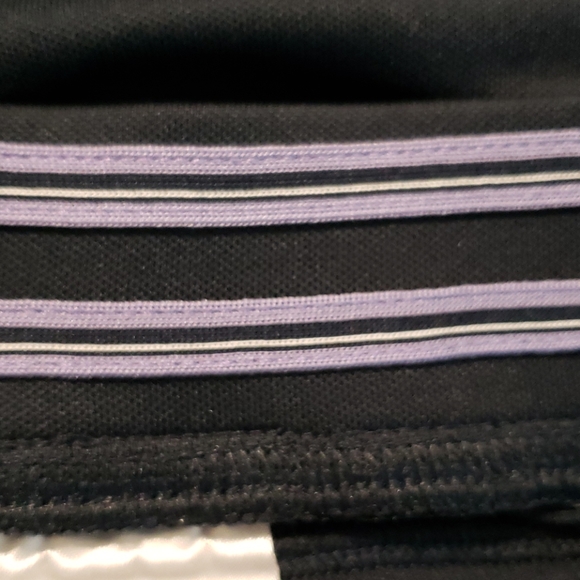 NIKE Capri Athletic Pants - Picture 4 of 6